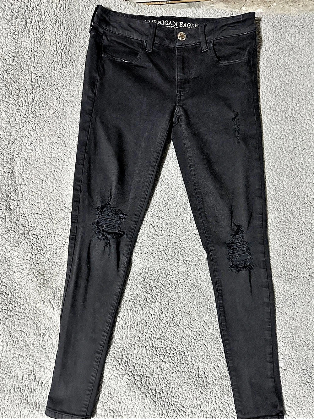American Eagle Jegging Women’s 2 Black Super Stretch X Distressed Skinny Jeans